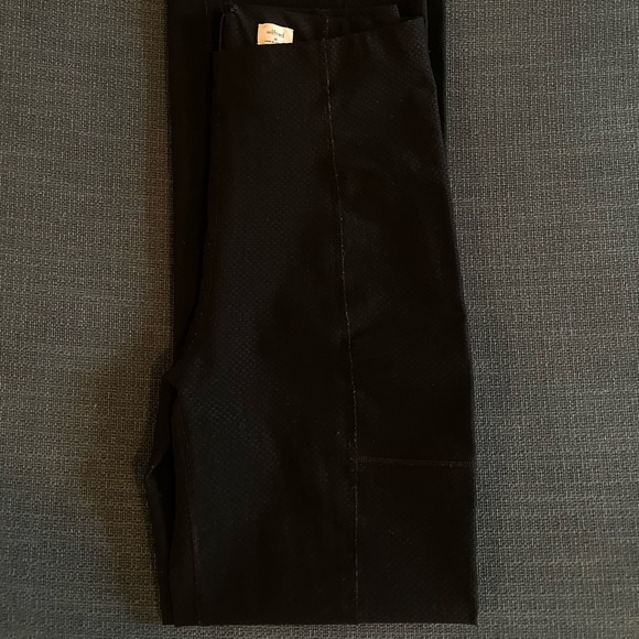 Perfect Work Pants 🪶 - Picture 2 of 4